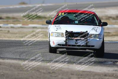 media/Oct-18-2025-Speed Ventures (Sat) [[8b3b7cf525]]/Yellow/Session 3 (Sunset)/